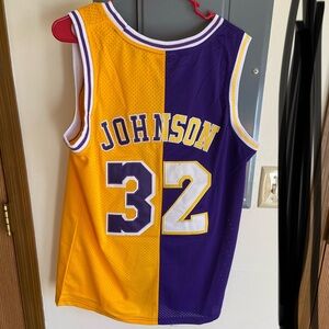 Brand new Magic Johnson Jersey Los Angeles Lakers Adult Large